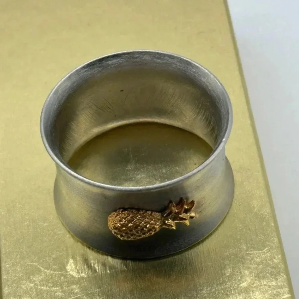 Set‎ of 4 Brass Pineapple Napkin Rings Vintage Hollywood Regency Style